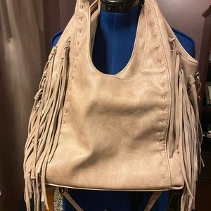 Hobo bag / fringe purse